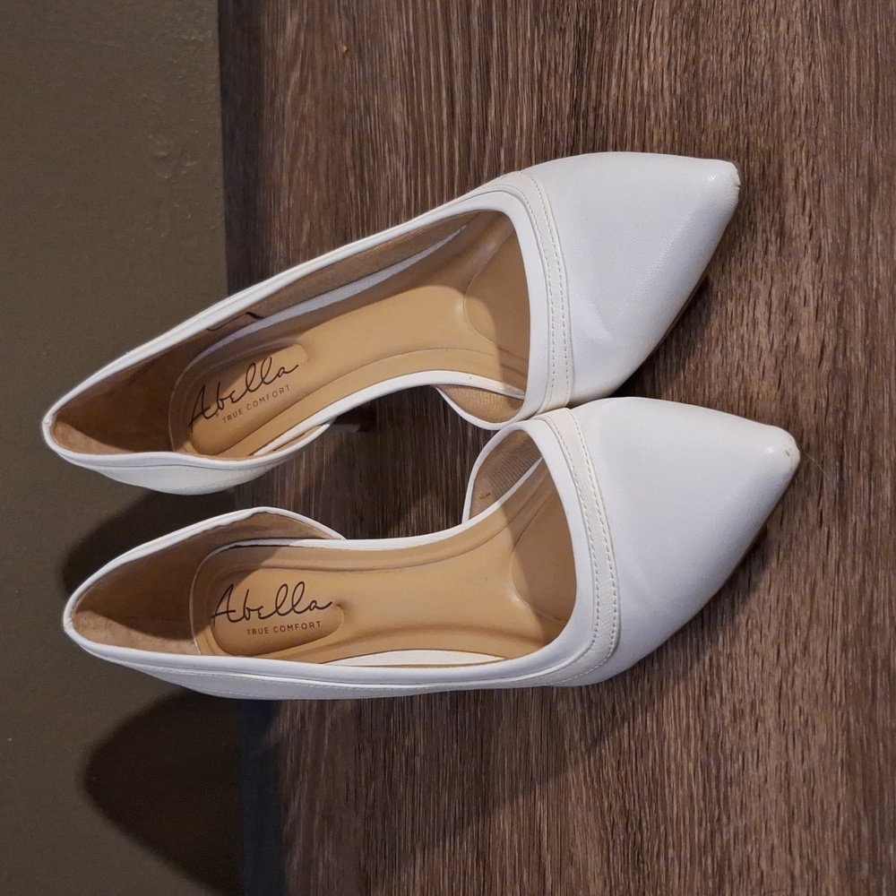 Pearl White, Abella Heels.